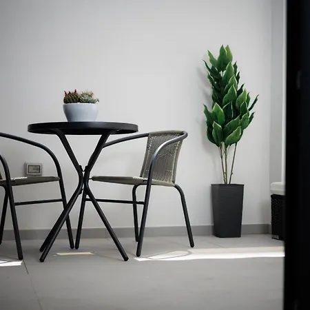 Πανσιόν Poettos Heart -