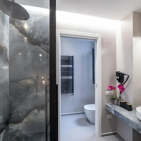 Poettos Heart - 4* 칼리아리