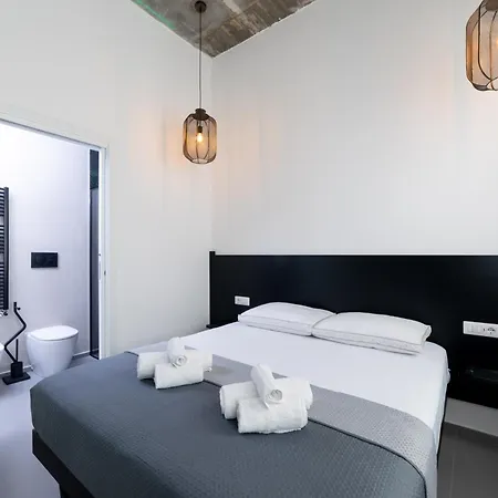Poettos Heart - Guest house *